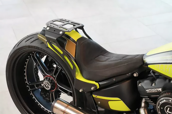 Custom Gepäckträger V2 / Harley-Davidson Fat Boy, Breakout & FXDR ab 18 mit TB - GP-Style Fender 240/260/21" / black