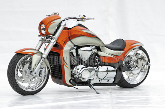 TB EINZELSITZ - "HARDRACE" / SUZUKI VZR 1800 M Intruder