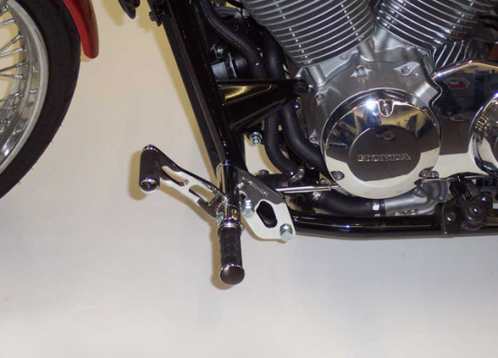 MB vorverl. Fußrasten / Sundance Look glatt / kurz 11 cm / chrom / HONDA VT 750 C - Spirit - RC50 / RC53 / ABS / ABE