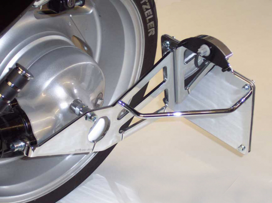 seitl. MB - Kennzeichenhalter Kompl.-Set - Chrom / Suzuki M 1800 / VL 1500 / M 1500 / VL 800 / C / M Intruder / Tüv