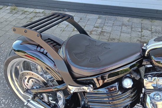 BR - Custom - Gepäckträger / HD Rocker + Breakout / ab 08 - 17 / Steel black / 240er / 260er (18" & 21")