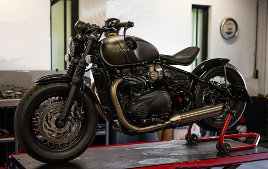 BR - Bobber - Heckfender Set / schwarz matt - feine Struktur/ Triumph Bonneville Bobber