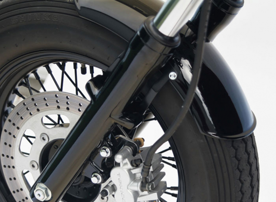 BR Frontfender univers. + Kawasaki VN 900 Classic - "Steel raw" Roadkiller "fat shorty" kurz / mit Halterung / gebördelt
