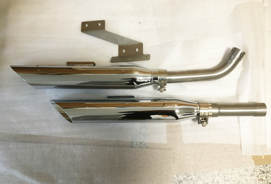 EAGLE IRON SlipOn / Suzuki VZ 800 Marauder / straight cut / silber poliert / 99 - 04 / EG-ABE