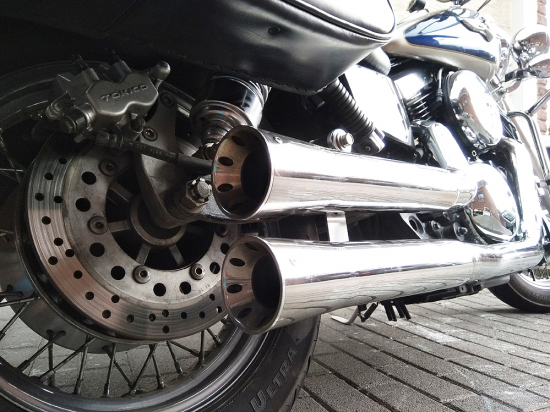 SUPER SALE: Falcon Double Groove - Komplettanlg. / SUZUKI VZ 1600 Marauder / ohne KAT / silber / EG-BE