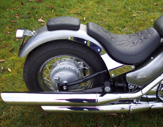 MB - Einzelsitz - Custom - Heckfender Stahlblech / 220 mm / Suzuki VL 800 Intruder