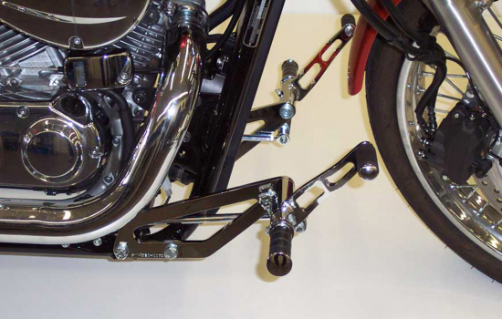 MB vorverl. Fußrasten / Ness Style Look gefräst / long 21 cm / chrom / HONDA VT 750 C 4,5,6 Spirit - ABS ! / RC50 / RC53 / ABE