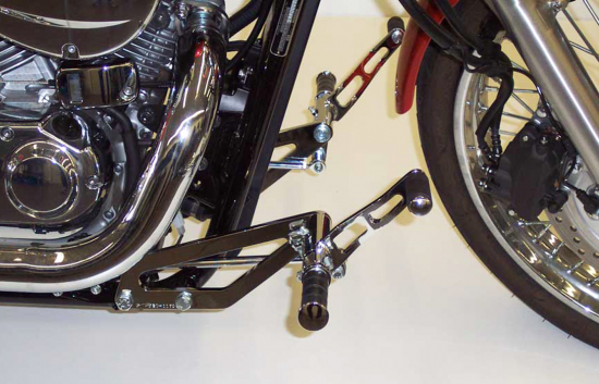 MB vorverl. Fußrasten / Ness Style Look gefräst - ohne ABS / long 21 cm / chrom / HONDA VT 750 C 4,5,6 Spirit - RC50 / RC53 / ABE