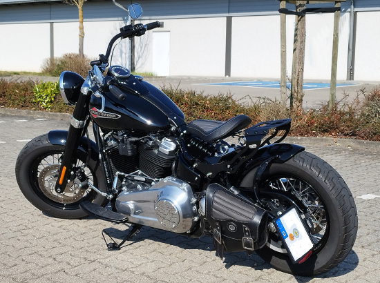 Custom - Gepäckträger V2 - Bobber / Harley Softail - (ausser Fat Boy, Breakout & FXDR) ab '18 / mit Bobber - Fender / 200/18" / black