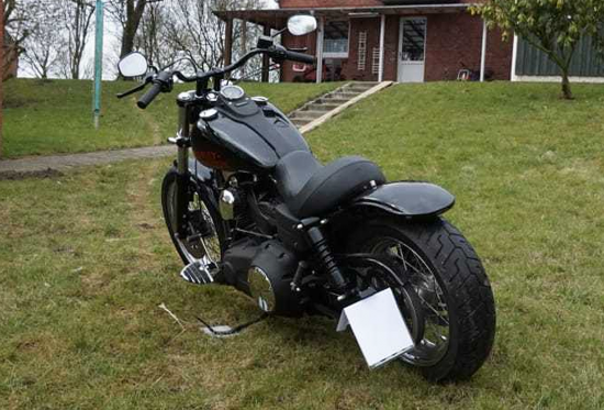 BR - HECKFENDER Stiletto Flat - 215 mm / Stahlblech / geschlossen / Dyna 06 - 17 / Tüv
