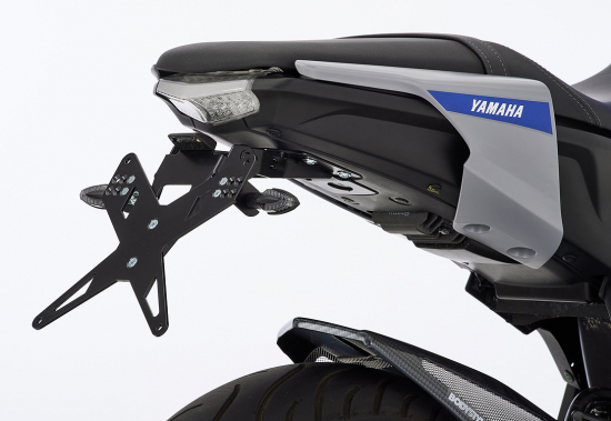 Protech - Kennzeichenhalter - X-Shape - inkl. Reflektor + LED-Leuchte / black / Yamaha MT 125 / ab 2020