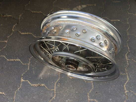 Orginal - Hinterrad-Felge, gebraucht / 4,5 x 15" - YAMAHA XVS 1100 / Chrom - TOP!