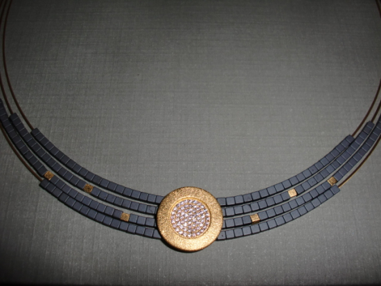 Collier / Kette / Hämatin Gold Zirkonia / Goldschmiede Bernd Wolf Schmuck