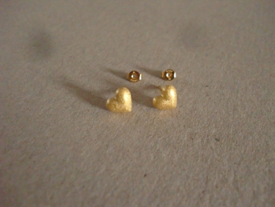 Ohrstecker Herz / Goldschmiede Manufaktur Bernd Wolf / Schmuck