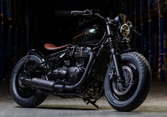 NEU: SHARK RETRO Classic / black / TRIUMPH Bonneville Bobber / ab 2017 / EG-BE