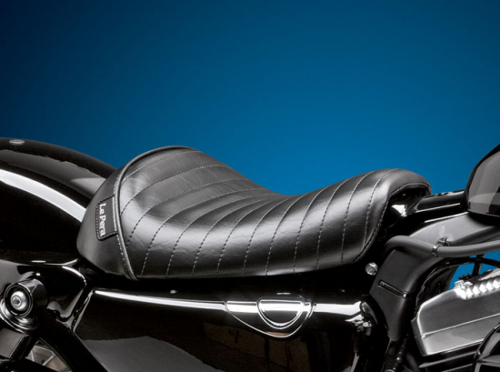 Le Pera / Bare Bones Solo Sattel / quergestreift - black / HARLEY / Sportster 48 / 72