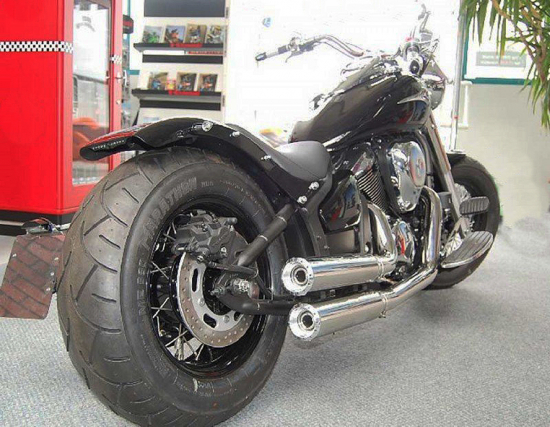 MB Felgenring hinten / Black  / für Breitreifenumbau 200mm / Kawasaki VN 900 / TÜV