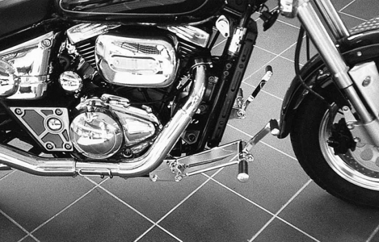 MB vorverl. Fußrasten / 21cm / Ness Style glatt / chrom / SUZUKI VZ 800 Marauder / Tüv