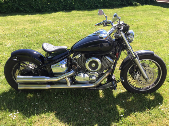 Bobber - Schwingsattel + Platten-Set / mit Federn / black / YAMAHA XVS 1100 - Bobber-Heckfender