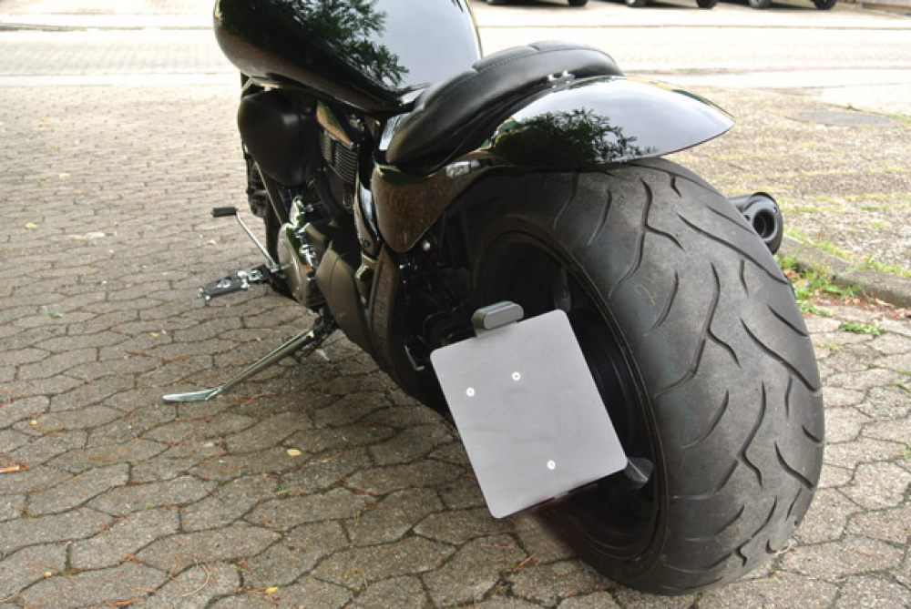 seitl. BR - Kennzeichenhalter Kompl. Set / black / Suzuki C 800 / VL 800 Intruder / TÜV