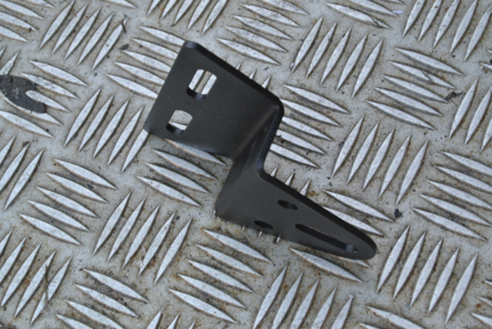 BR LAMPENHALTER / Universal / 2-fach / Stahlblech / schwarz