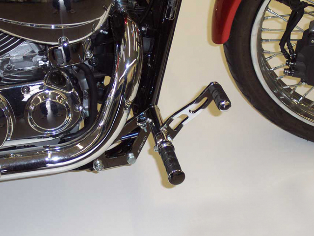 MB vorverl. Fußrasten / Ness Style Look glatt / kurz 11 cm / chrom / HONDA VT 750 C Spirit - RC50 / RC53 / Tüv