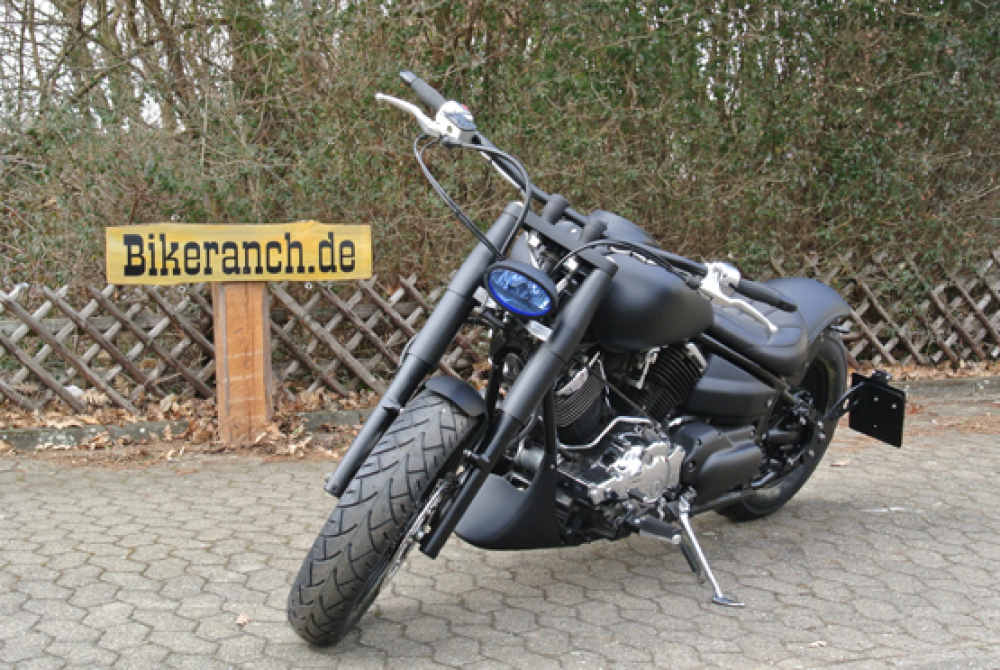 Short-Time-Sale: IOWA SCHEINWERFER  / Schwarz - blaues Glas / E-Zeich.