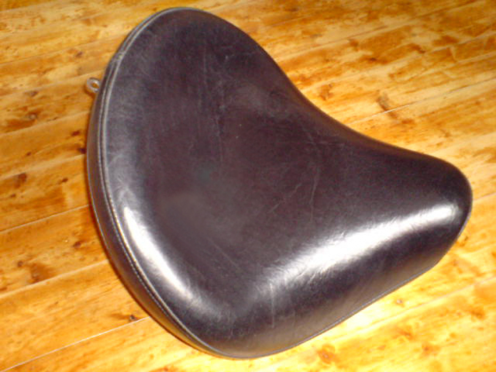 Original-Fahrersitz / gebraucht / Yamaha XVS 1100 DragStar A Classic
