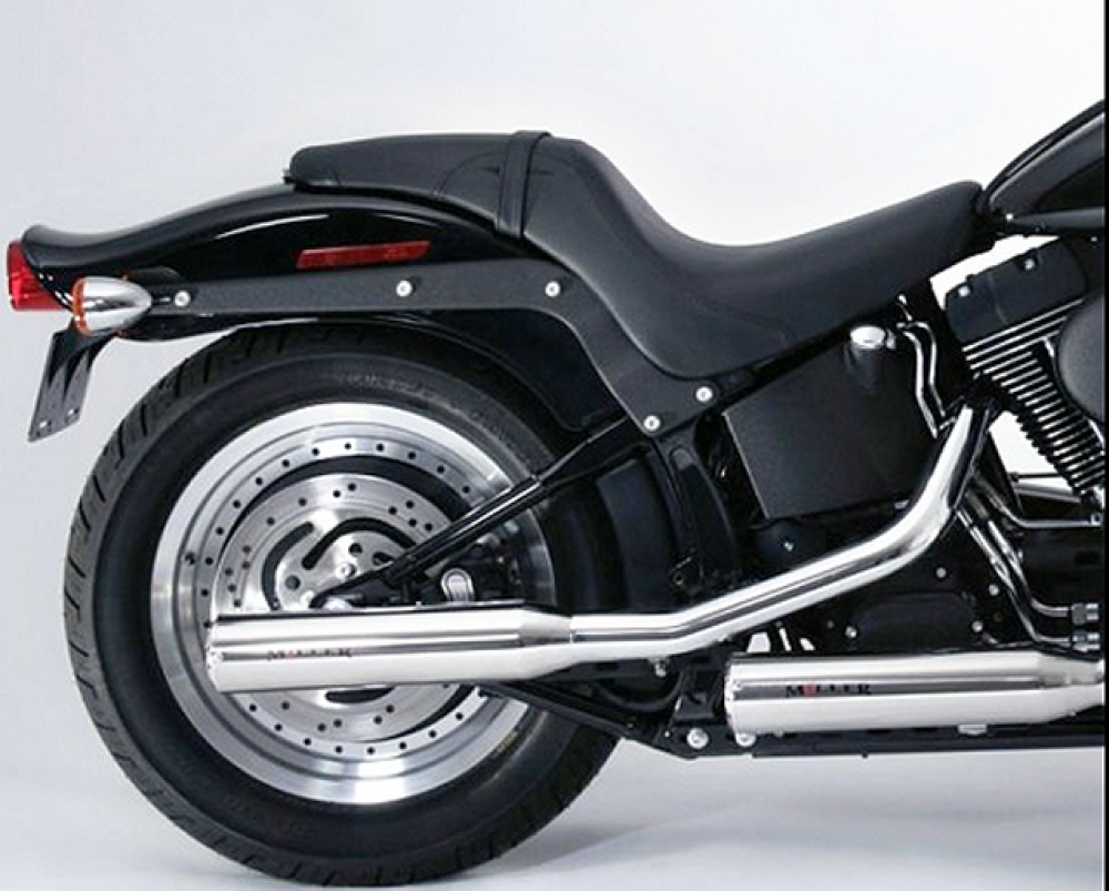 MILLER 2-2 - Arizona II - silber / Harley Softail Breakout / SlipOn / EG-BE