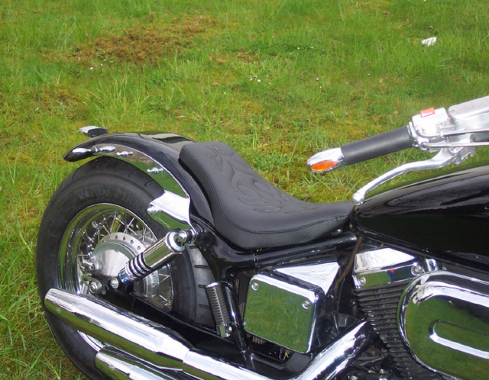 MB - HECKFENDER Stahlblech roh / inkl. Fenderstruts schwarz / Honda VT 750 ACE C2 + Black Widow / RC44 - RC48 / Tüv