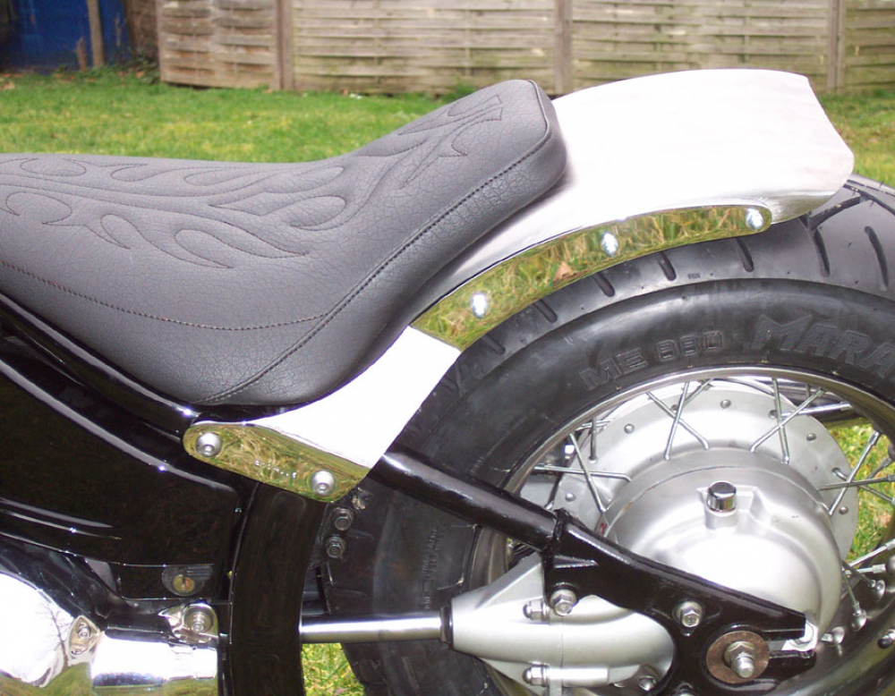 MB - HECKFENDER Stahlblech roh / inkl. Fenderstruts schwarz / Honda VT 750 ACE C2 + Black Widow / RC44 - RC48 / Tüv