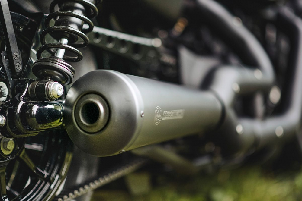 Black Sale: nur 1 x KESSTECH Komplett 2 in 1 / ceramic schwarzmatt / nicht verstellb. / Harley Sportster XL 883 - 1200 / mit EG / ABE