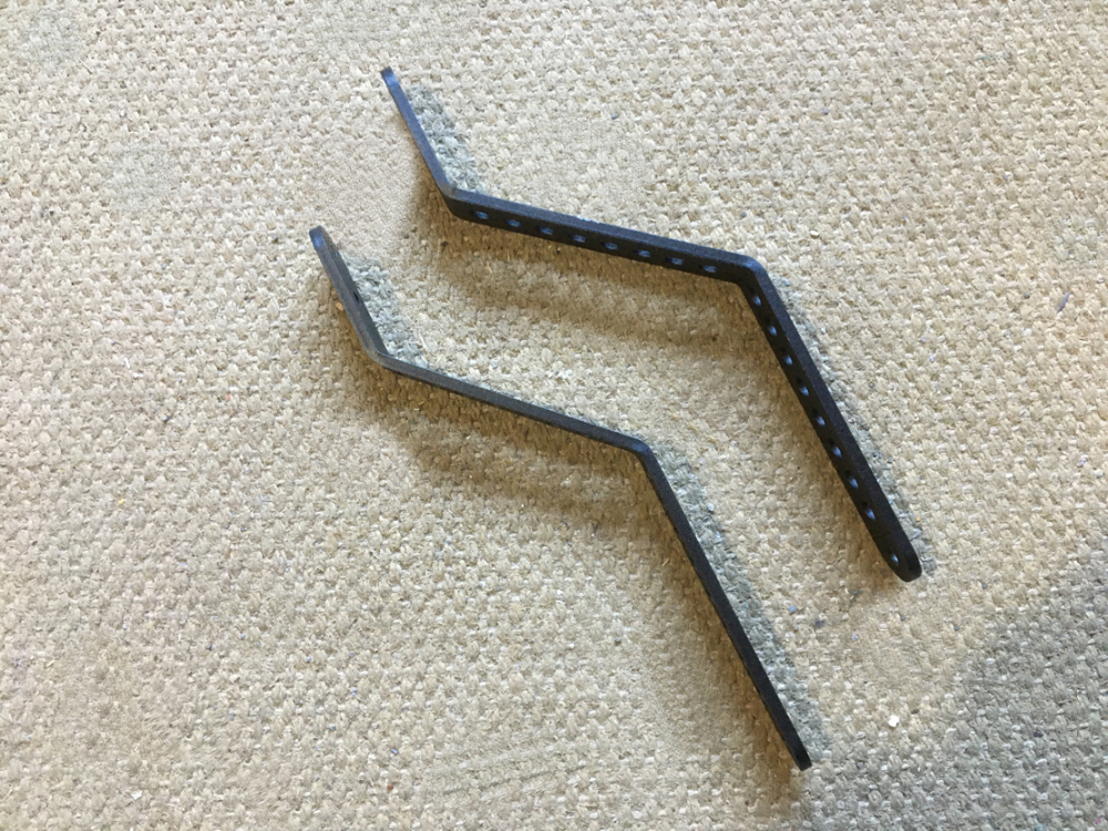 BR - Bobber - Heckfender - Struts (li + re) Steel - HOLE - schwarz beschichtet - universal - gebogene Form - ca 32 cm