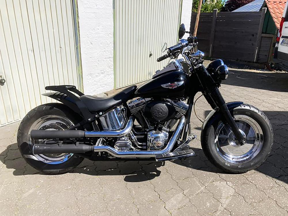 BR - Custom - Gepäckträger / HD Rocker + Breakout / ab 08 - 17 / Steel black / 240er / 260er (18" & 21")