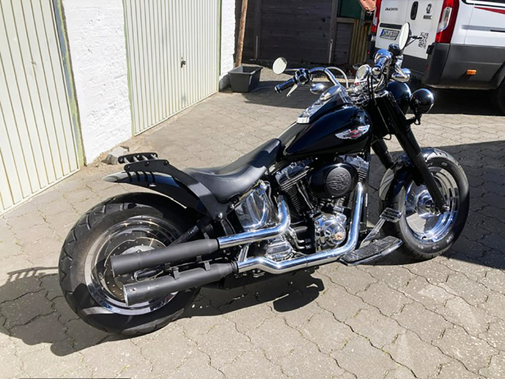 BR - "BIG" Custom - Gepäckträger / HD Softail / Custom - Bikes / Fat Boy + Breakout / Steel schwarz / ab 2018 / 240er / 260er - 18" Rad