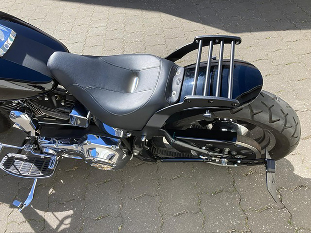 BR - Custom - Gepäckträger / Harley - Custom-Bikes - nur Rocker - Modelle / 98 - 07 / Steel schwarz / 16" - 18" Rad / 240 / 260er Reifen