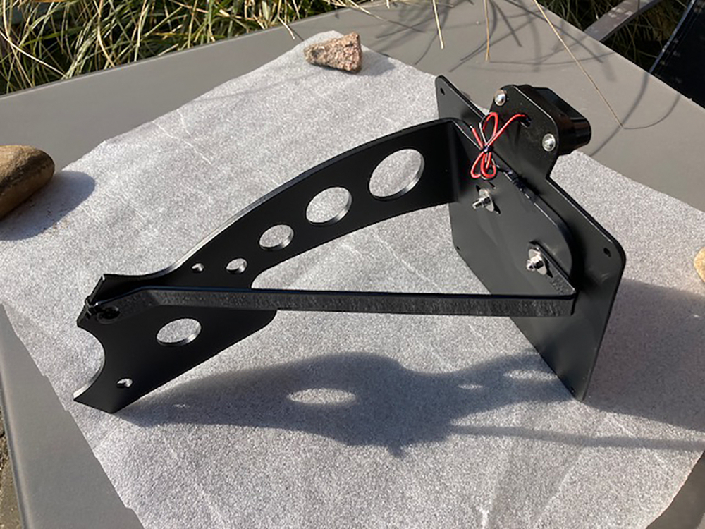 SALE: seitl. BR - Kennzeichenhalter - BULL 5 mm - Kompl.-Set - schwarz / Yamaha XVS 1100 DragStar / TÜV