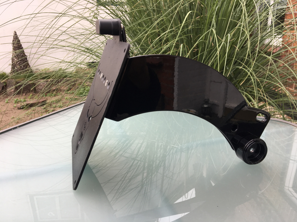 Black Sale: seitl. BR - Kennzeichenh. - SKULL - schwarz / Suzuki VL 1500 C / VZR 1800 / M 1800 / Kompl. Set / TÜV