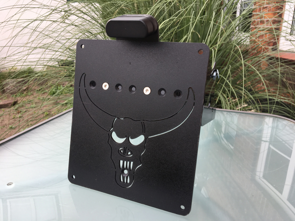 seitl. BR-Kennzeichenh. Kompl.-Set / SKULL schwarz / YAMAHA XVS 1100 / TÜV