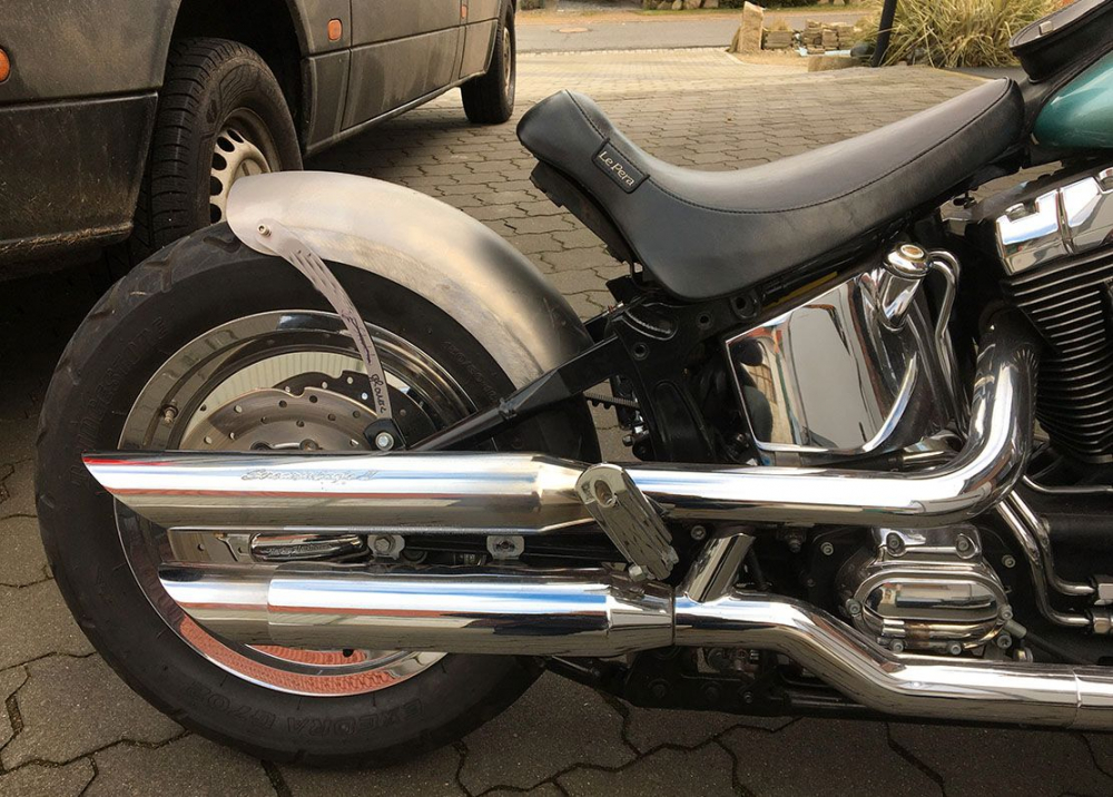 BR - Bobber - Mitschwing - Heckfender - Kit / universal / 170 b / Stahlblech roh