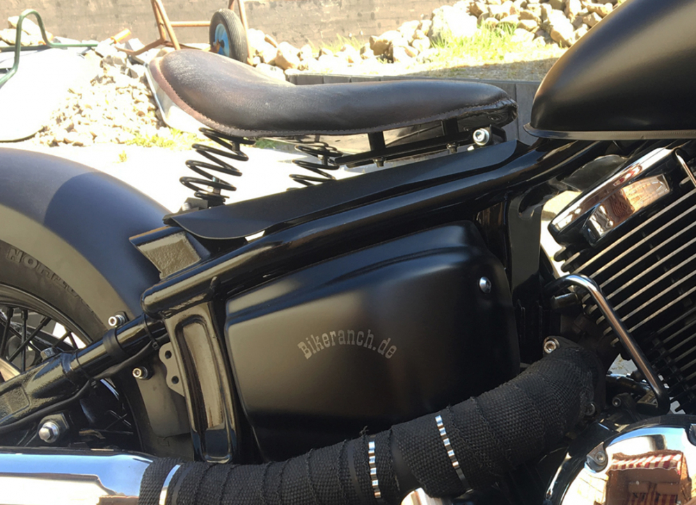 BR Schwingsattel - Kompl.- Set - 3D / Black - Vintage Echtleder / Yamaha XVS 1100 Custom + Classic / alle Heckfender !