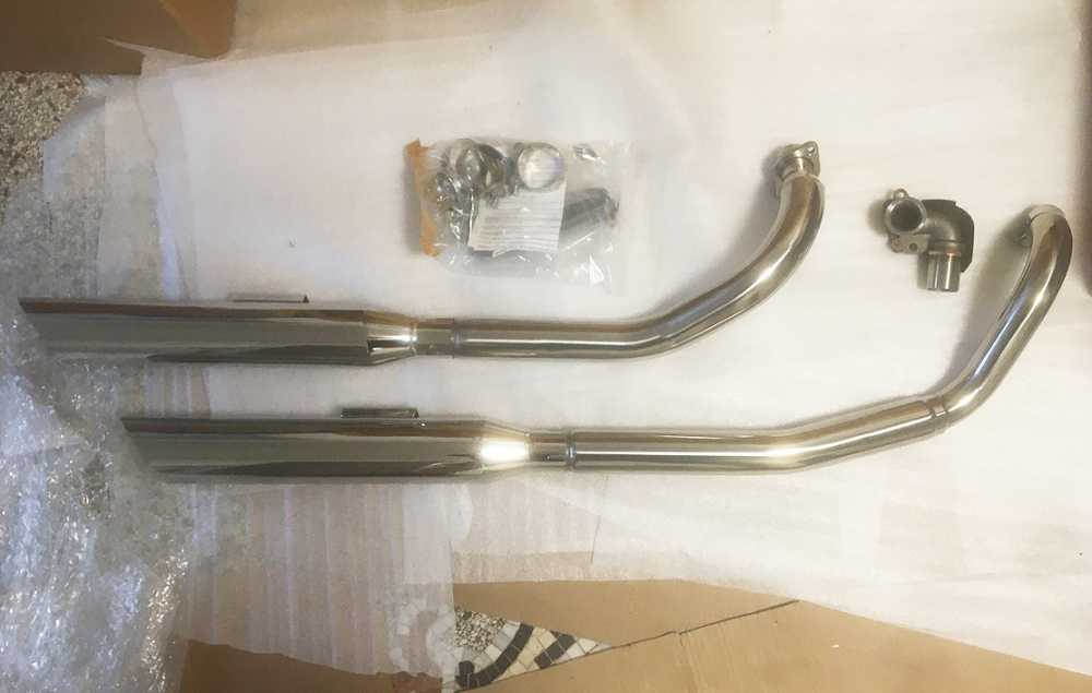 NEU: EAGLE Iron - Auspuff / Komplettanlage Slash Cut / silber / Yamaha XVS 650 + Classic / ab 2004 / ABE