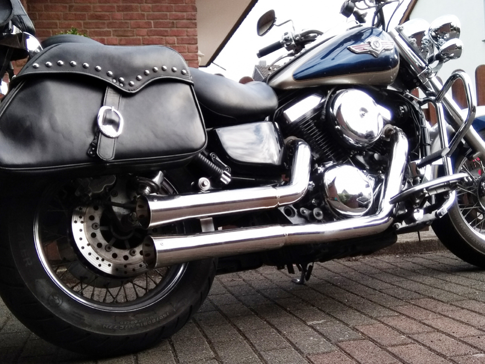 Nur bei uns: Falcon Double Groove - Komplettanl. / KAWASAKI VN 1500/1600 Classic / silber poliert / EG-BE