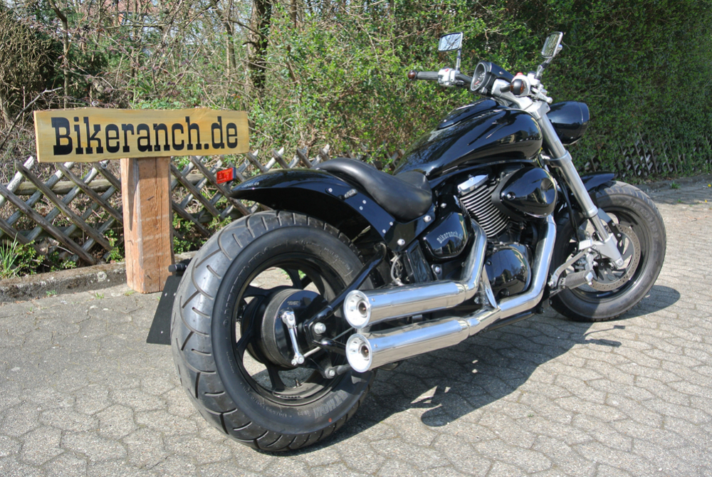 Aussteller: Falcon Double Groove / Suzuki M 800 Intruder / bis 2005 / Komplettanlg. / ohne KAT / poliert / EG-BE