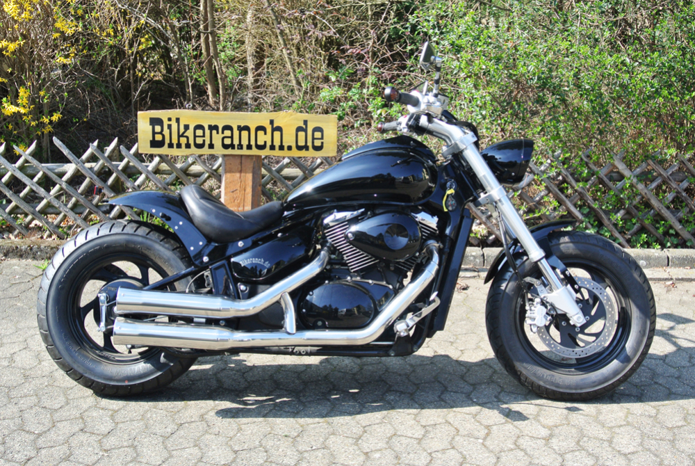 Aussteller: Falcon Double Groove / Suzuki M 800 Intruder / bis 2005 / Komplettanlg. / ohne KAT / poliert / EG-BE