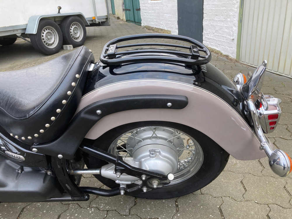 Nur bei uns! BR - Gepäckträger Solorack - Tubular - Yamaha XVS 650 Classic / schwarz glanz