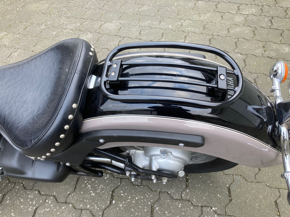 Nur bei uns! BR - Gepäckträger Solorack - Tubular - Yamaha XVS 650 Classic / schwarz glanz
