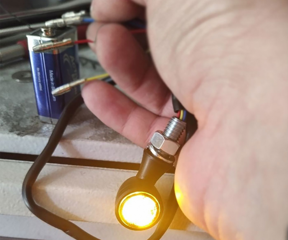Apollo Bullet - LED Rücklicht - Blinker / schwarz - dunkles Glas / Paar / E-Zeichen