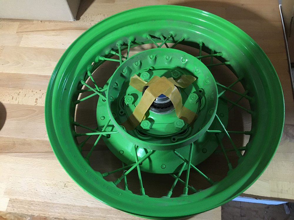 Orig. - Hinterrad - Felge, gebr. / 3,5 x 15" - YAMAHA XVS 650/ Custom + Clasic / grün glanz gepulvert