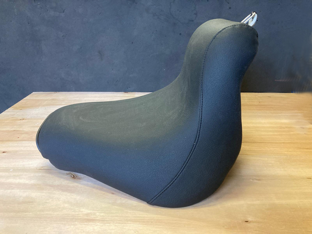 SALE - 1 x sofort: Einzelsitz / Yamaha XVS 1100 Classic / Original - Heckfender / Handmade ! Muster glatt